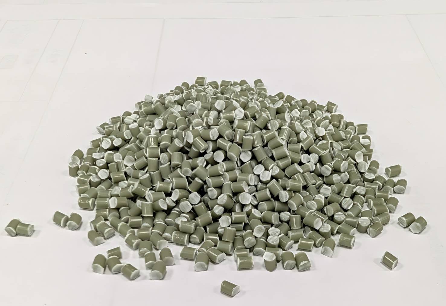 石粉母粒